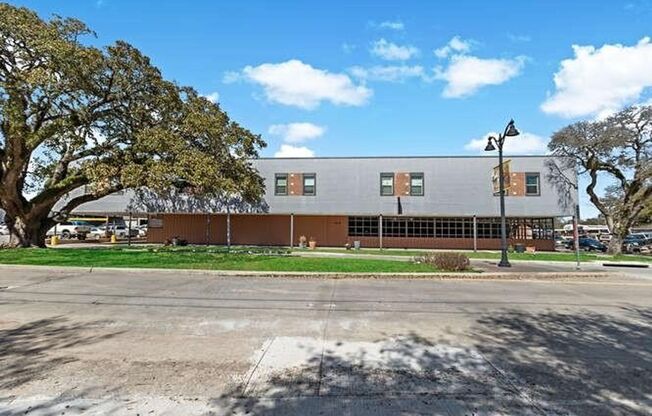 1 bed, 1 bath, 515 sqft, $950, Unit 220