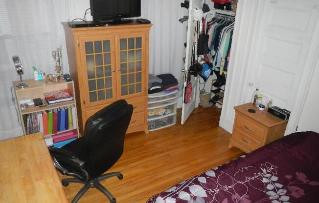 174 Saint Alphonsus St Apt 1A