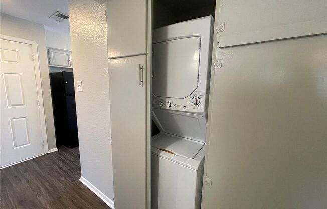 Lakewood East Condominiums