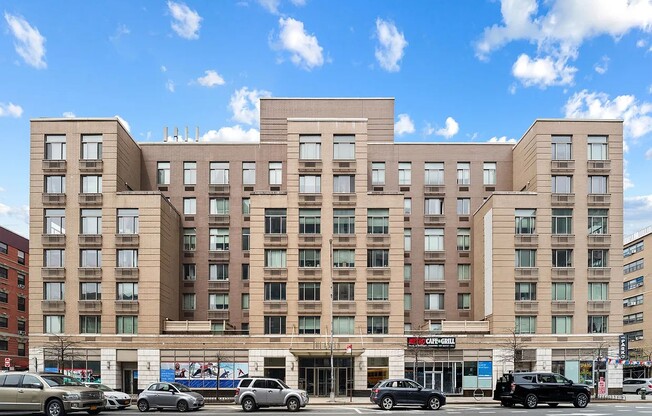 1 bed, 1 bath, $3,248, Unit 708