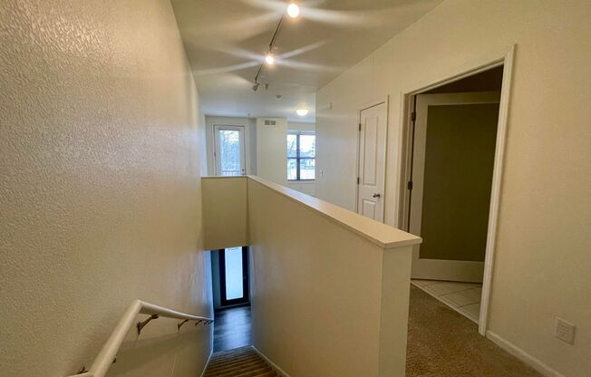 1 bed, 1.5 baths, 1,000 sqft, $1,895, Unit 4634