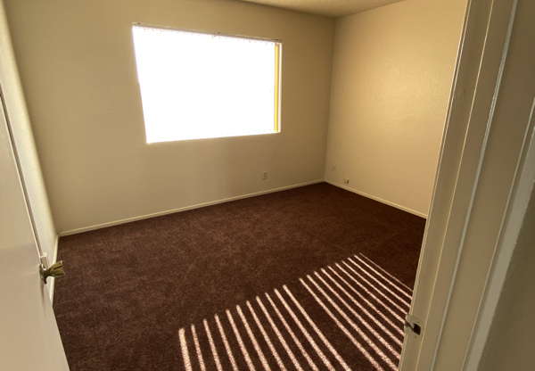 4063 W 130 ST