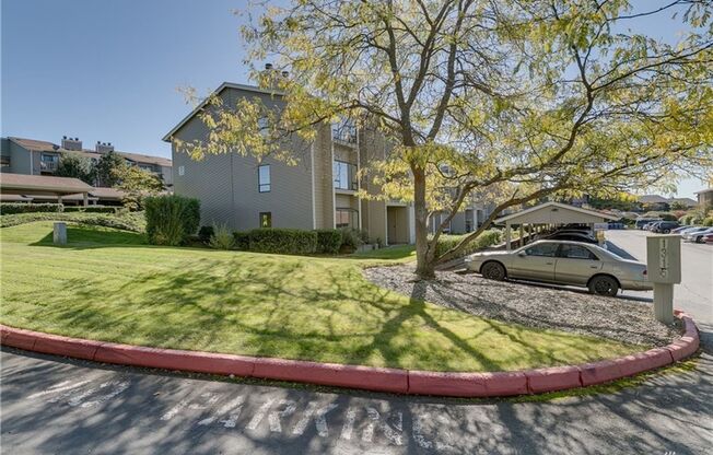 Beautiful 2 bedrooms 1.5 Bath