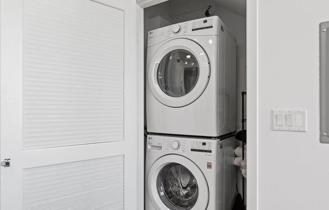 1 bed, 1 bath, 610 sqft, $4,395, Unit 405