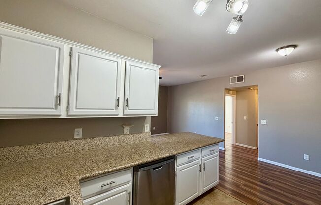 2 beds, 2 baths, $1,300, Unit # 2024