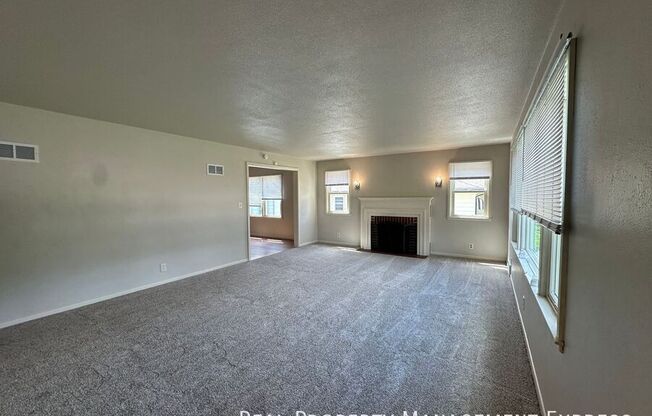 420 S HAWTHORNE AVE