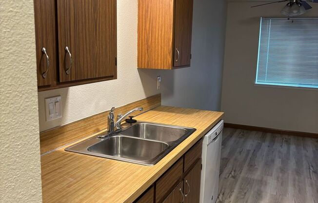 1 bed, 1 bath, 625 sqft, $1,195, Unit 3394