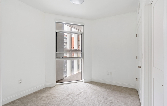 2 beds, 2.5 baths, 1,201 sqft, $4,400, Unit 304