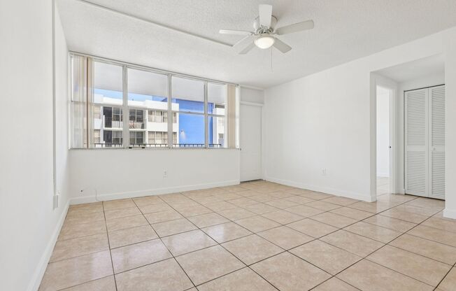 2 beds, 2 baths, 1,110 sqft, $2,300, Unit 211S