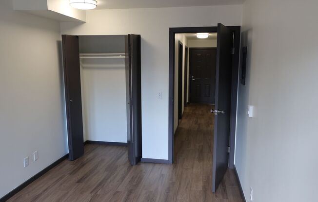 1 bed, 1 bath, 586 sqft, $1,800, Unit 208