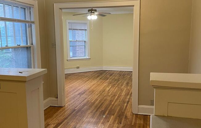 Studio, 1 bath, 475 sqft, $829, Unit 207