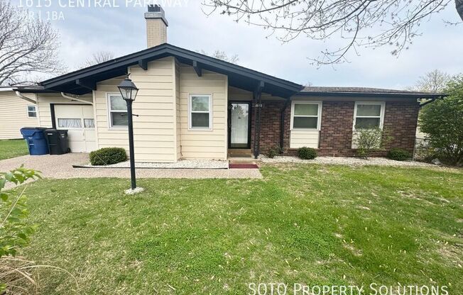 1615 CENTRAL PKWY