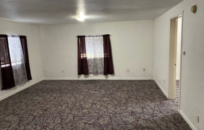 2 beds, 1 bath, $1,350