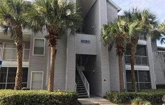 Bright and Spacious 2 BR / 2 BA Condo in Coveted Lake Mary!