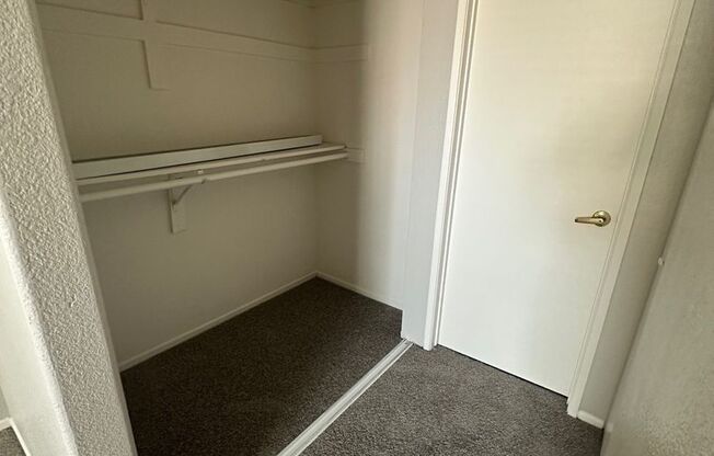 2 beds, 2 baths, $1,410, Unit # 122