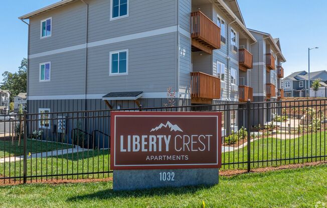 LIBERTY CREST APARTMENTS