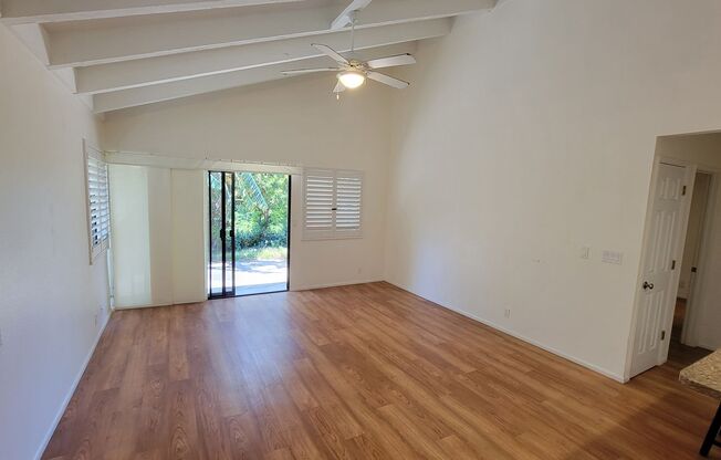 Beautiful 3 bedroom 2 bath single family house with 2 car garage Pet Friendly