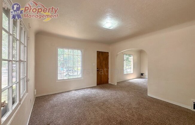 1102 N 7 ST