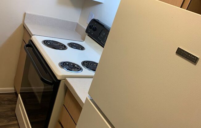 1 bed, 1 bath, 575 sqft, $954, Unit 189