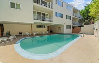 Levering Heights - Apartment Homes in Los Angeles, CA