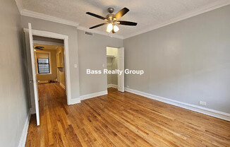 7018 North Paulina St.
