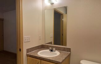Quiet 2-Bed 2-Bath Apartments Close to WOU with Beautiful Landscaping In-Unit Washer/Dryer