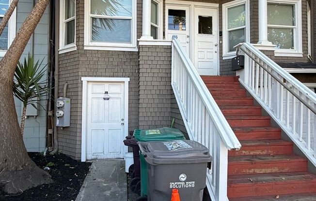 2533-2535 Filbert Street