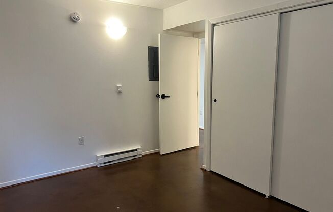 1 bed, 1 bath, 491 sqft, $1,250, Unit 401