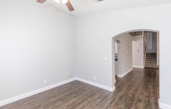 Lovely Home in The Lakes!