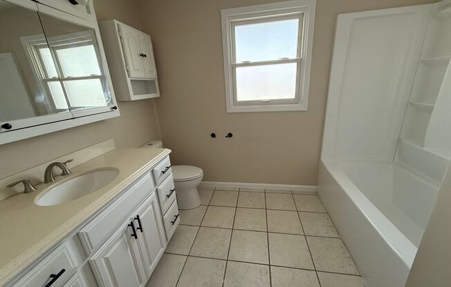 3 beds, 1 bath, $1,475