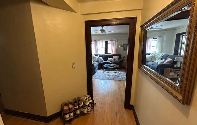 1 bed, 1 bath, $995, Unit 57