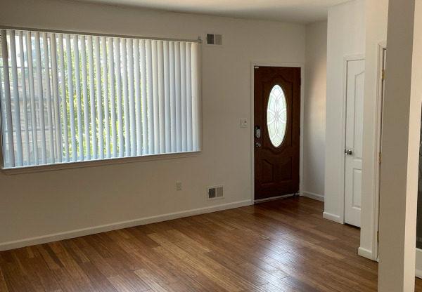 107 SCRIBNER AVE