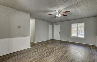 3 beds, 1 bath, $1,275