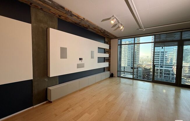 1 bed, 1 bath, 1,030 sqft, $3,200, Unit 1510