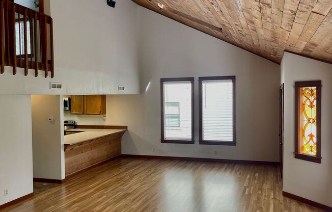 Bainbridge Island charmer ....delightfully Northwest 3 bedroom home now available