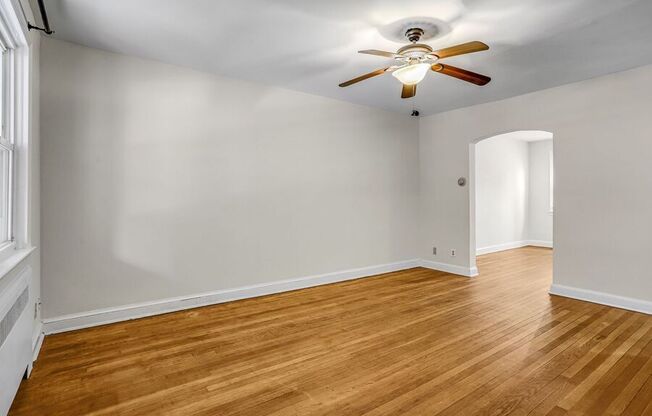 1007 15 ST SE