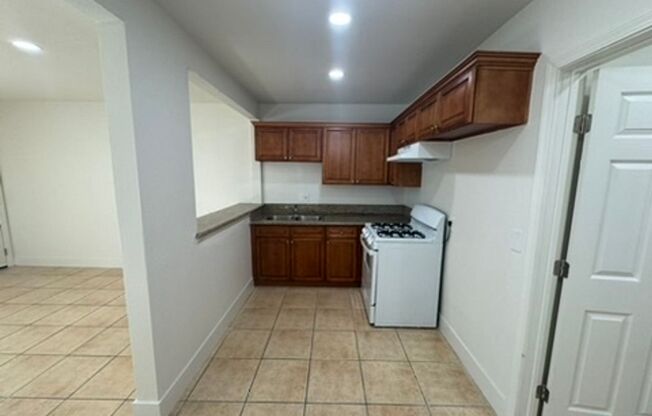 1 Bedroom 1 Bathroom Apartment in La Mirada