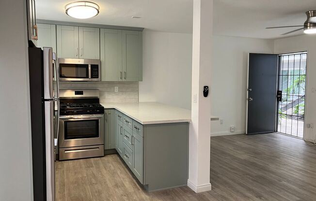 1 bed, 1 bath, 600 sqft, $2,095