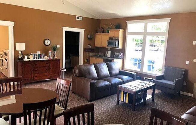 1 bed, 1 bath, 555 sqft, $995, Unit 4252-207