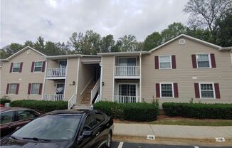 Condo near Guilford College!