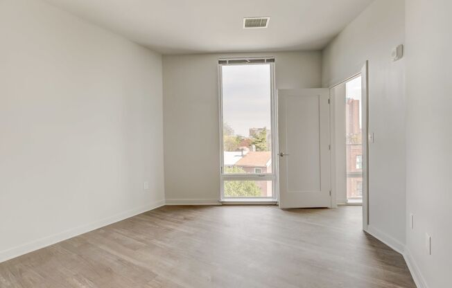 2 beds, 2 baths, 1,000 sqft, $2,199, Unit 402