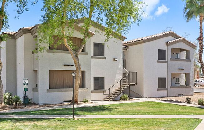 2 beds, 2 baths, $1,575, Unit 221