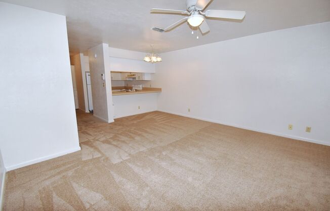 2 beds, 2.5 baths, 1,088 sqft, $1,425, Unit CW1403