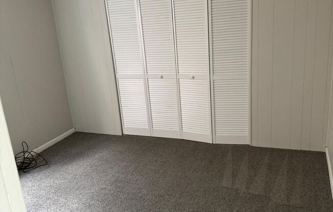 2050 Monongahela Ave