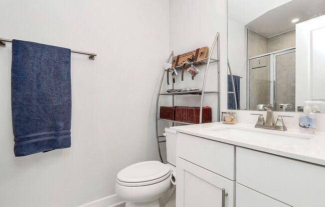 Townhome in the heart of Charlotte!