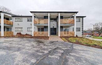 (310) 1 Heartwoods Ct Unit G