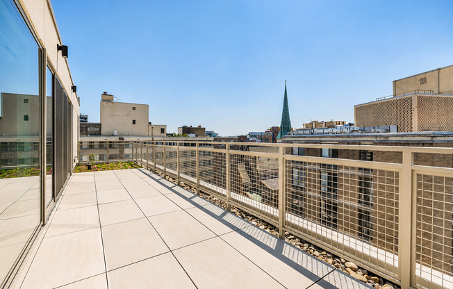 3 beds, 2 baths, 1,487 sqft, $6,995, Unit PH901