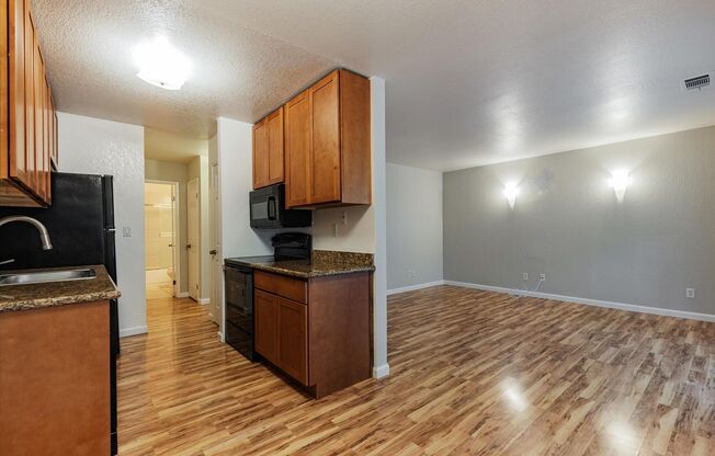 One Bedroom Apartment in The Northwoods Condo Association