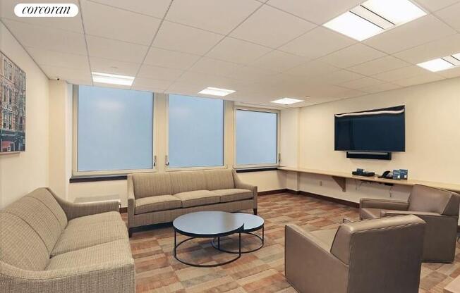 Studio, 1 bath, $4,600, Unit 6M