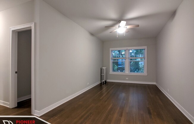 5135 N WOLCOTT AVE